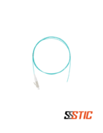 Pigtail de fibra óptica multimodo Siemon XGLO OM4 con conector LC, 1 metro de longitud, color aqua y chaqueta LSZH.