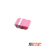 Acoplador de fibra óptica LC Quad OM4 Multimodo Nexconec AAL1MQNV color violeta sin brida con manga de cerámica.