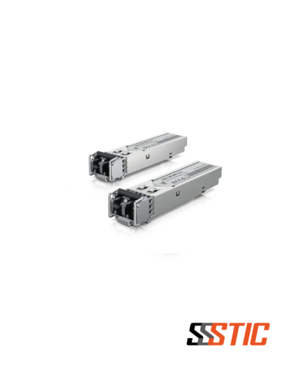 Módulo transceptor óptico SFP multimodo Ubiquiti UniFi UACC-OM-MM-1G-D-2 de 1 Gbps con pestillo negro y conectores dúplex LC.