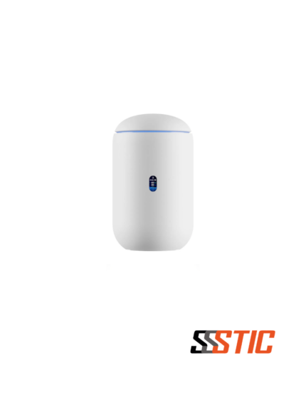 Rúter y Cloud Gateway Ubiquiti UniFi Dream Router 7 UDR7 de escritorio con WiFi 7, pantalla LCM a color y puertos de red multi-gigabit