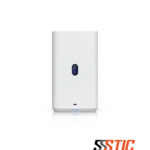 Servidor NAS compacto de escritorio Ubiquiti UniFi UNAS 2 en color blanco con pantalla circular a color integrada, puerto USB-C frontal y LED indicador de estado